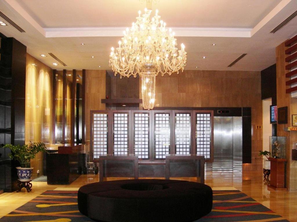 Tanahmas The Sibu Hotel Εξωτερικό φωτογραφία