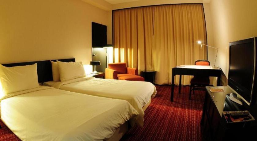 Tanahmas The Sibu Hotel Εξωτερικό φωτογραφία