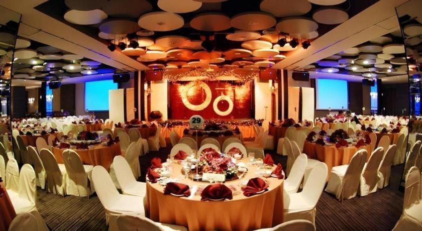 Tanahmas The Sibu Hotel Εξωτερικό φωτογραφία