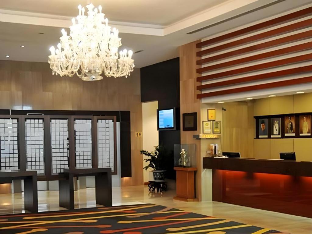 Tanahmas The Sibu Hotel Εξωτερικό φωτογραφία