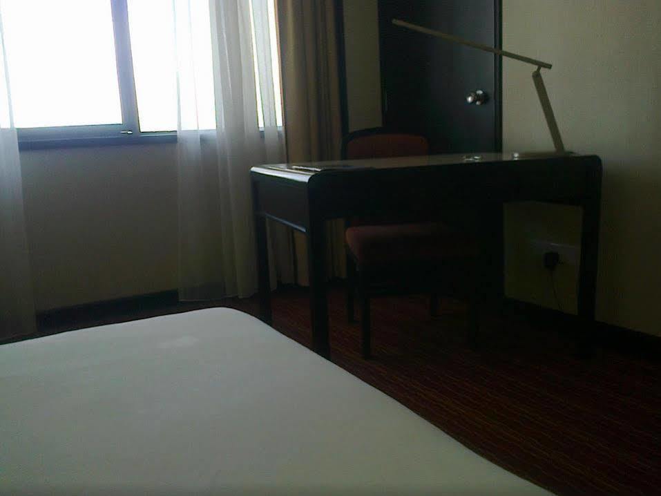 Tanahmas The Sibu Hotel Εξωτερικό φωτογραφία
