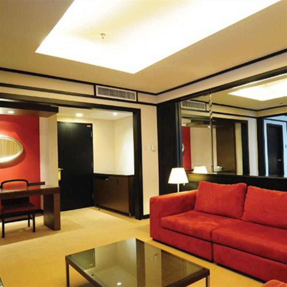 Tanahmas The Sibu Hotel Εξωτερικό φωτογραφία